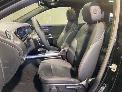 Gebraucht 2024 Mercedes GLA200 AMG line SUV | 40.900 € (Etwas zu teuer)