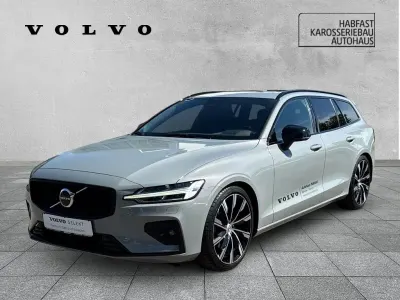 Gebraucht Volvo V60 Plus 197 PS (144 kW) 2024 Grau Kombi