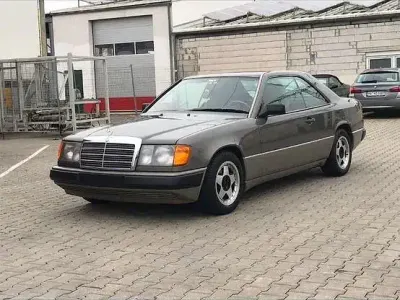 Brugt Mercedes 300 179 HK (131 kW) 1989 Grå Coupe