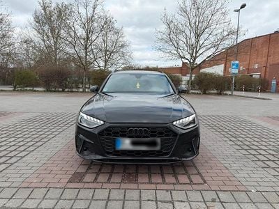 Gebraucht Audi A4 Black Edition 190 PS (139 kW) 2021 Schwarz Kombi
