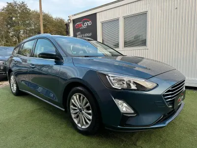 Gebraucht Ford Focus Cool & Connect 125 PS (91 kW) 2021 Blau Kombi
