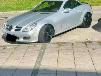 Gebraucht Mercedes SLK200 163 PS (119 kW) 2007 Silber Cabrio