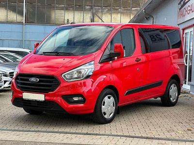 Gebraucht Ford Transit 107 PS (78 kW) 2019 Race red Van / Kleinbus