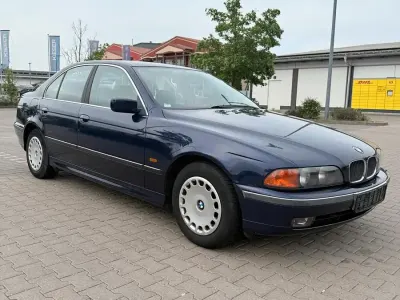 Gebraucht BMW 523 170 PS (125 kW) 1997 Blau Limousine