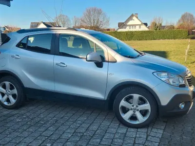 Używany Opel Mokka Selection 116 KM (85 kW) 2014 Srebrny SUV