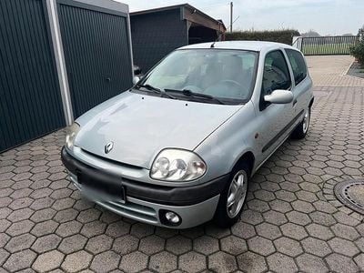 Renault Clio II