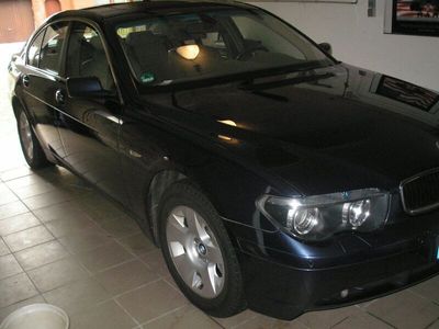 gebraucht BMW 745 i Limousine