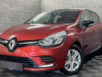 Gebraucht Renault Clio IV LIMITED 90 PS (66 kW) 2018 Rot