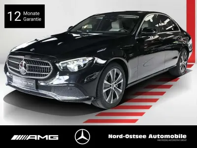 Gebraucht Mercedes E300 Avantgarde 211 PS (155 kW) 2022 Metalliclack obsidianschwarz Limousine