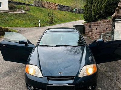 Usata Hyundai Coupé 105 CV (77 kW) 2003 Blu Coupé