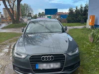 gebraucht Audi A4 2015 2.0 Diesel 190 Ps