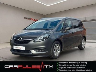 Usado Opel Zafira Tourer Active 200 HP (147 kW) 2017 You drive me crazy Monovolume