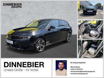 Schwarz (metallic) Gebraucht 2022 Opel Astra Elegance Limousine | 25.990 € (Fairer Preis)