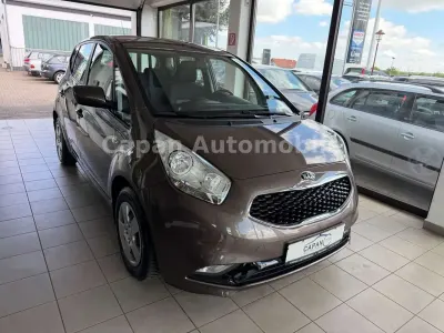 Gebraucht Kia Venga DREAM-TEAM Edition 125 PS (91 kW) 2018 (d5u) sand track Kleinwagen