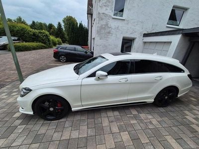 Mercedes CLS500 Shooting Brake