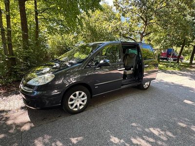 Peugeot 807