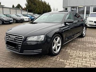 Second-hand Audi A8 Comfort 252 CP (185 kW) 2012 Negru Berlinǎ