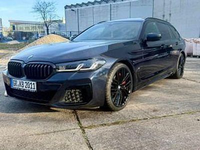 Gebraucht BMW 530 M Sport 286 PS (210 kW) 2021 Kombi