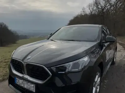 Gebraucht BMW X2 M Sport 163 PS (119 kW) 2024 Schwarz SUV