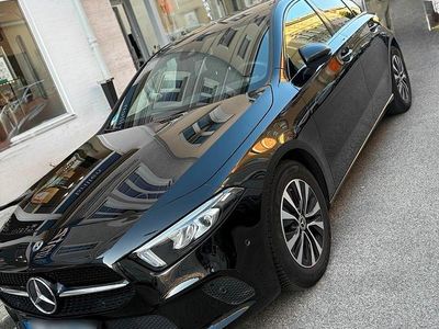 Gebraucht Mercedes A180 136 PS (100 kW) 2019 Limousine