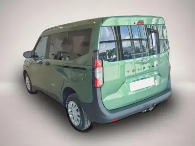 Neu Ford Tourneo Courier Trend 125 PS (91 kW) 2026 Manufacturer Van / Kleinbus