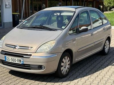 Gebraucht Citroën Xsara Picasso Exclusive 109 PS (80 kW) 2004 Sandbeige/metalliclackierung Van / Kleinbus