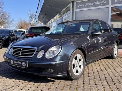 Gebraucht Mercedes E220 150 PS (110 kW) 2004 Smaragdschwarz  metalliclack Limousine