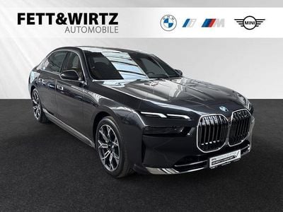 Second-hand BMW 750e Sport Line 489 CP (359 kW) 2025 Gri Berlinǎ