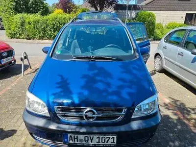 Gebraucht Opel Zafira 101 PS (74 kW) 2004 Blau Van / Kleinbus