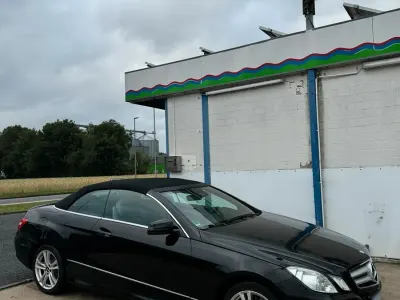 Gebraucht Mercedes E350 AMG 265 PS (194 kW) 2012 Schwarz Cabrio