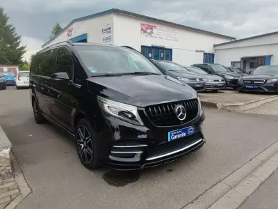 Gebraucht Mercedes V250 AMG line 190 PS (139 kW) 2017 Obsidianschwarz metallic Van / Kleinbus
