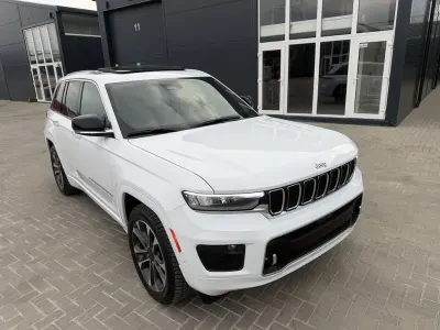Gebraucht Jeep Grand Cherokee Overland 294 PS (216 kW) 2022 Weiß SUV
