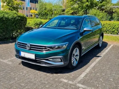 Gebraucht VW Passat Alltrack 190 PS (139 kW) 2020 Grün Kombi