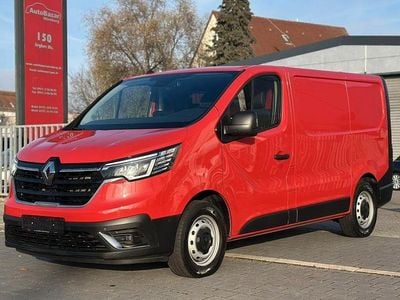 Gebraucht Renault Trafic Komfort 150 PS (110 kW) 2022 Rot Van / Kleinbus