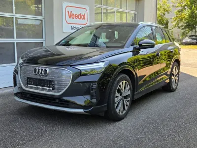 Gebraucht Audi Q4 e-tron Sport 150 kW (204 PS) 2023 Schwarz SUV