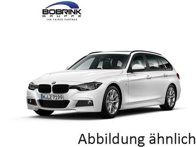 Weiß Gebraucht 2018 BMW 330 M Sport Limousine | 22.900 € (Fairer Preis)