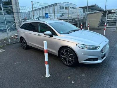 Gebraucht Ford Mondeo Trend 150 PS (110 kW) 2016 Silber Kombi
