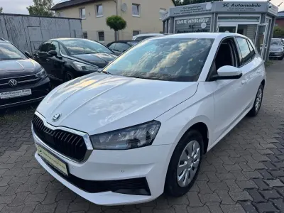Gebraucht Skoda Fabia Ambition 95 PS (69 kW) 2023 Weiß Kleinwagen