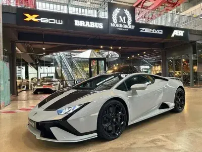 Gebraucht Lamborghini Huracán 641 PS (471 kW) 2024 Grau Coupé