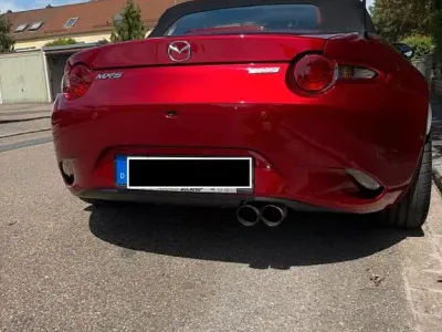 Gebraucht Mazda MX5 Sports-Line 184 PS (135 kW) 2018 Rot Cabrio
