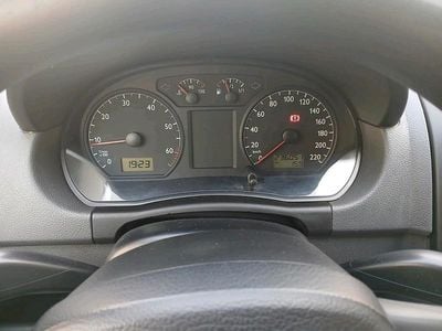 Second-hand VW Polo 64 CP (47 kW) 2003 Argintiu Hatchback