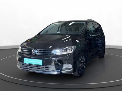 Second-hand VW Touran Comfortline 150 CP (110 kW) 2025 Negru Monovolum