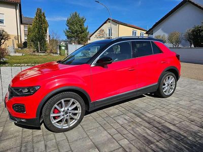 Gebraucht VW T-Roc Sport 150 PS (110 kW) 2018 Rot SUV