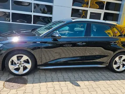 Gebraucht Audi A3 S-Line 150 PS (110 kW) 2022 Schwarz Limousine