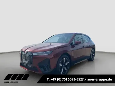 Gebraucht BMW iX Sport Line 239 kW (326 PS) 2023 Rot SUV
