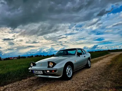 Occasion Porsche 924 125 ch (91 kW) 1985 Argent Coupé