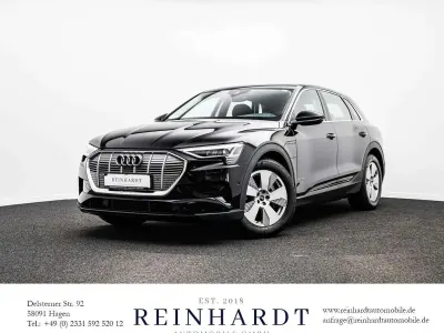 Gebraucht Audi e-tron Comfort 230 kW (313 PS) 2022 Brillantschwarz SUV