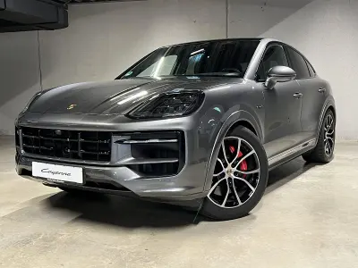 Gebraucht Porsche Cayenne S E-Hybrid Coupe 519 PS (381 kW) 2025 Quarzitgraumetallic Coupé