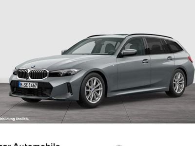 Grau Gebraucht 2025 BMW 330 M Sport Kombi | 45.990 € (Fairer Preis)