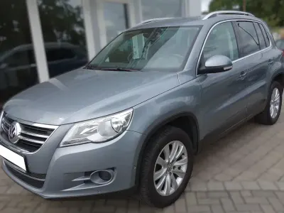 Gebraucht VW Tiguan Sportline 150 PS (110 kW) 2009 Grau SUV